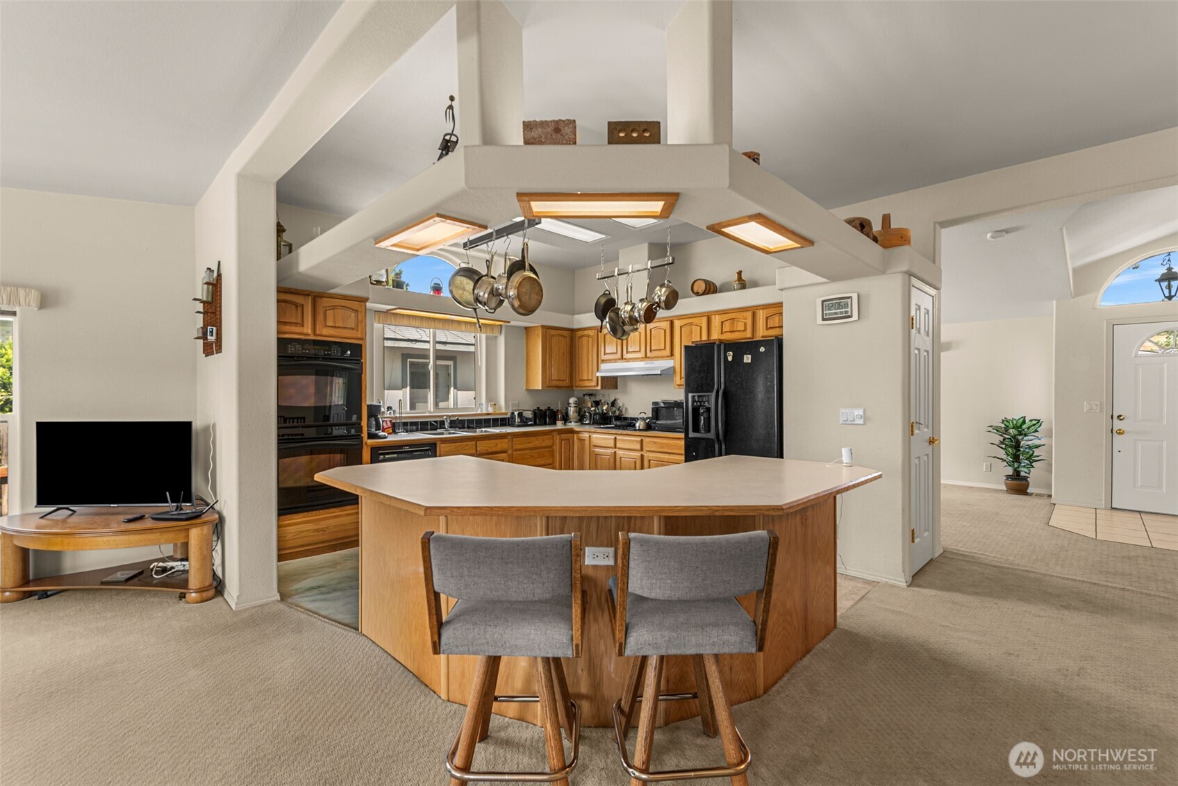 944 Sunrise Drive Property Photo 13
