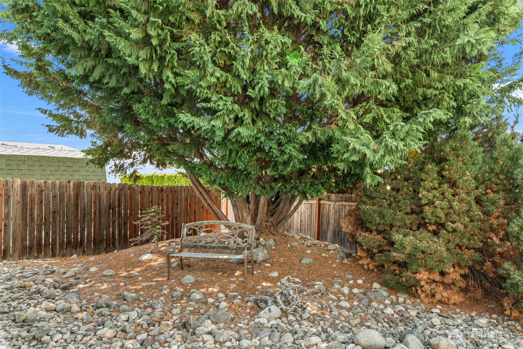 944 Sunrise Drive Property Photo 36