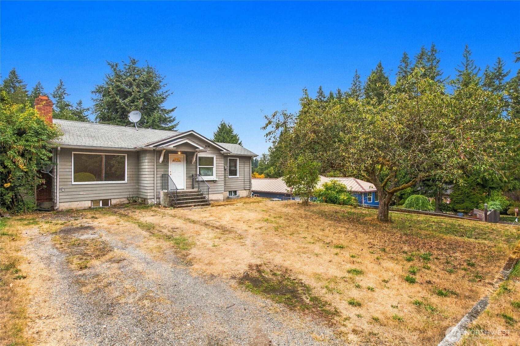 5816 Fleming Street Property Photo 3
