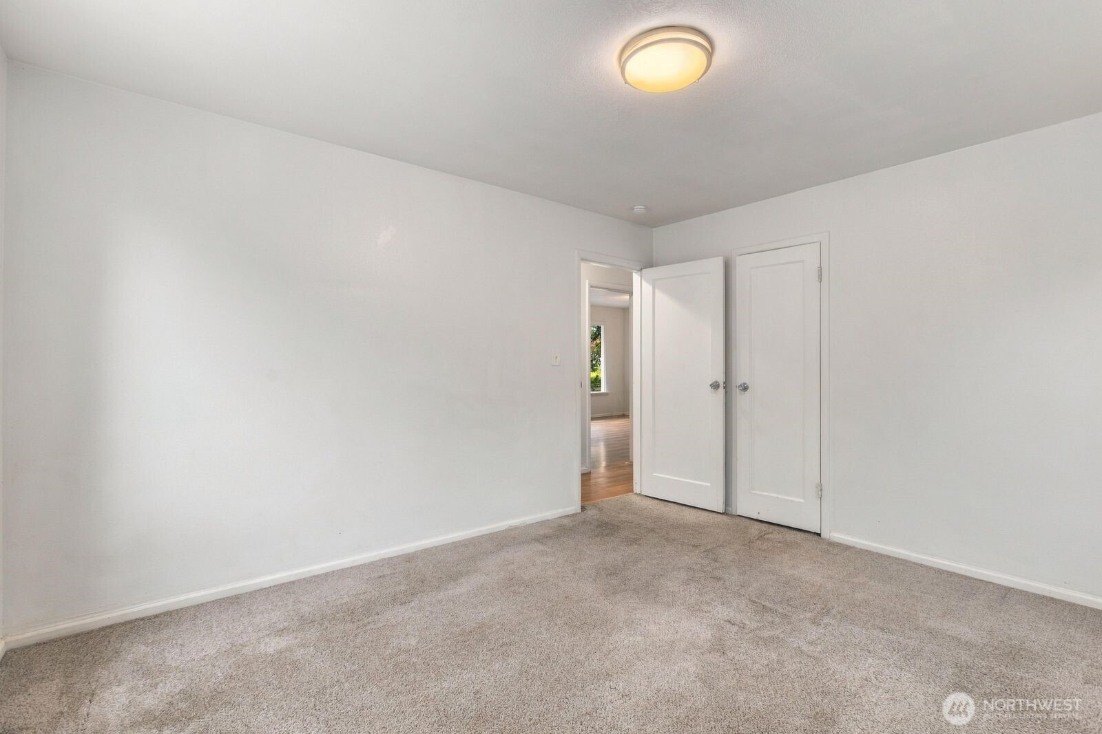 5816 Fleming Street Property Photo 14