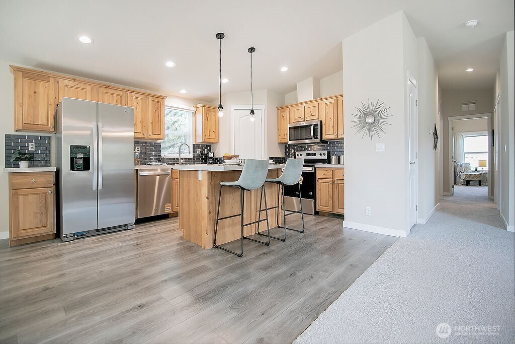 420 Pine Street Property Photo 7