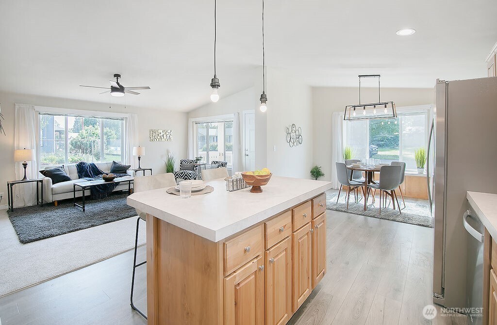 420 Pine Street Property Photo 8