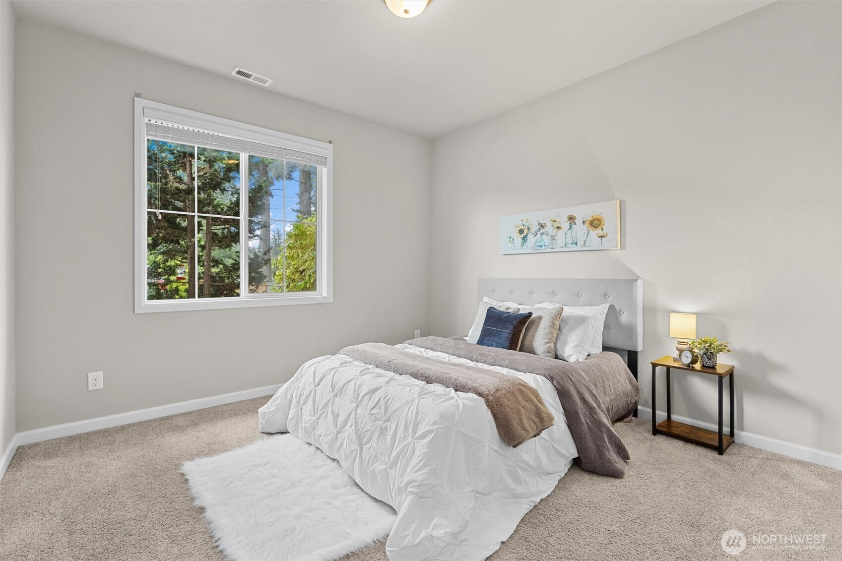 18728 42nd Avenue Property Photo 4