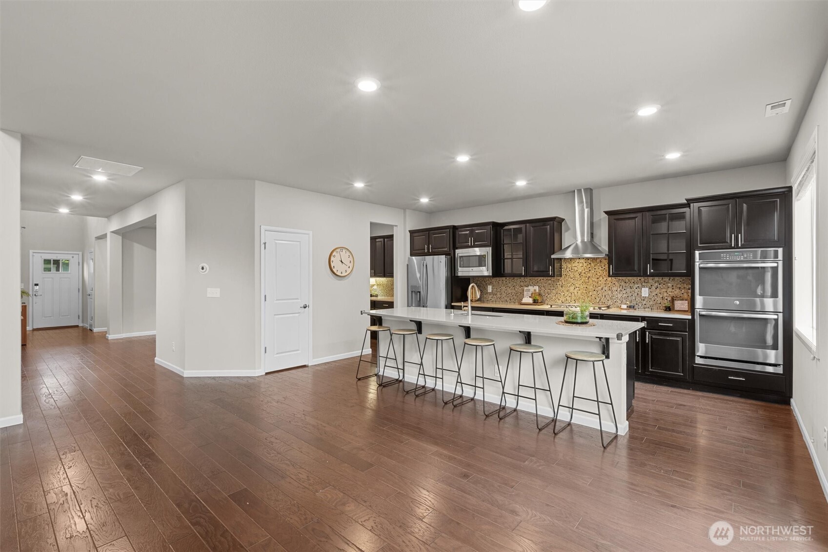 18728 42nd Avenue Property Photo 9