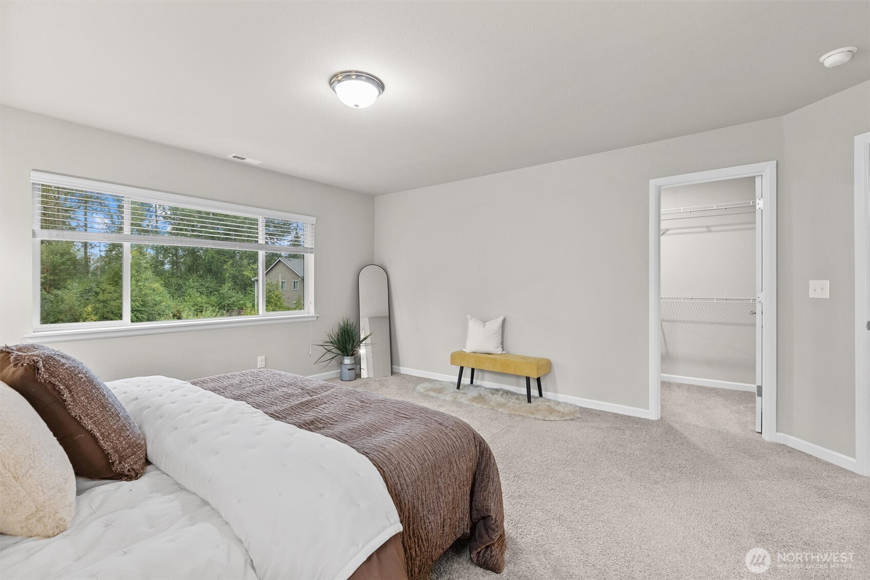 18728 42nd Avenue Property Photo 26