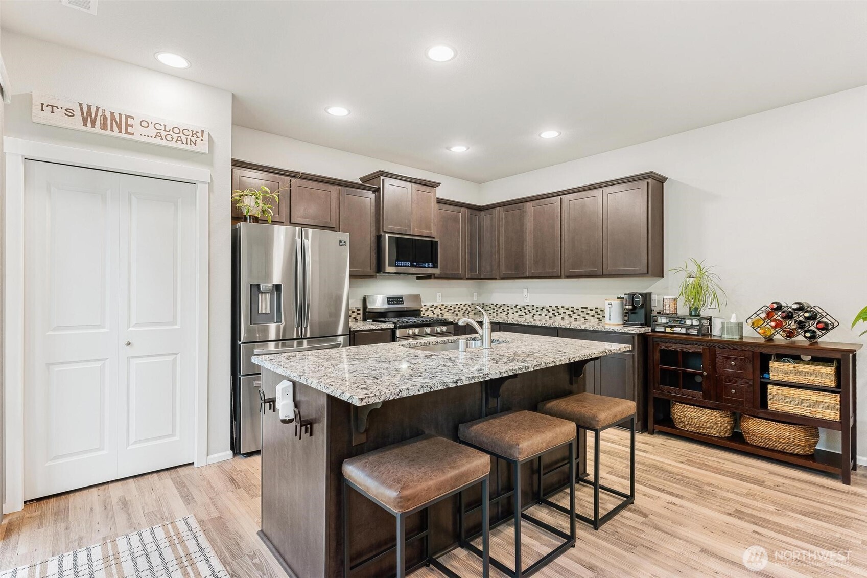 17609 Mill Valley Road Property Photo 4