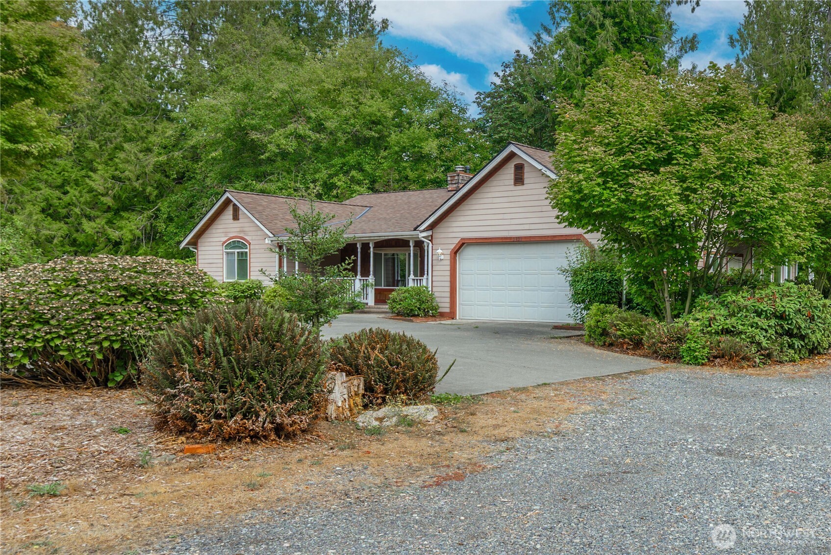 2821 Grade Road Property Photo 5