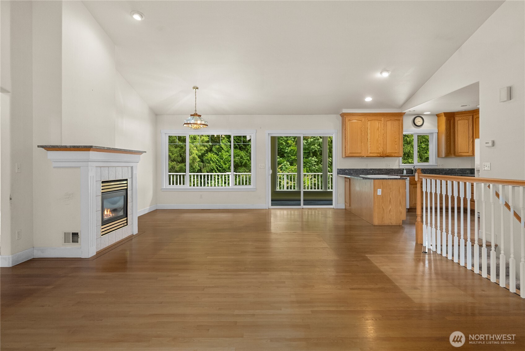 2821 Grade Road Property Photo 10
