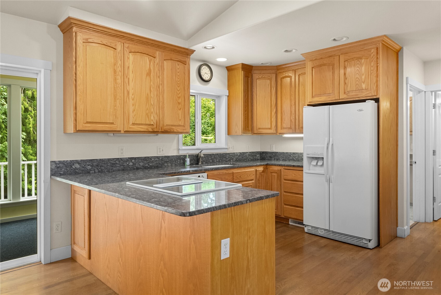 2821 Grade Road Property Photo 14