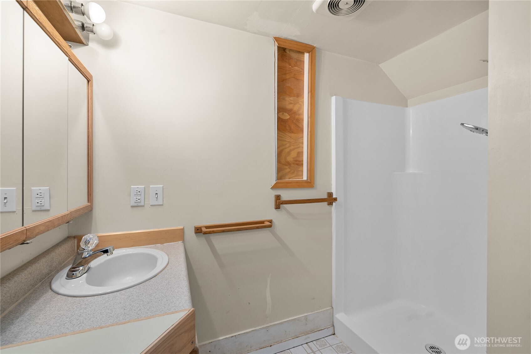 2821 Grade Road Property Photo 27
