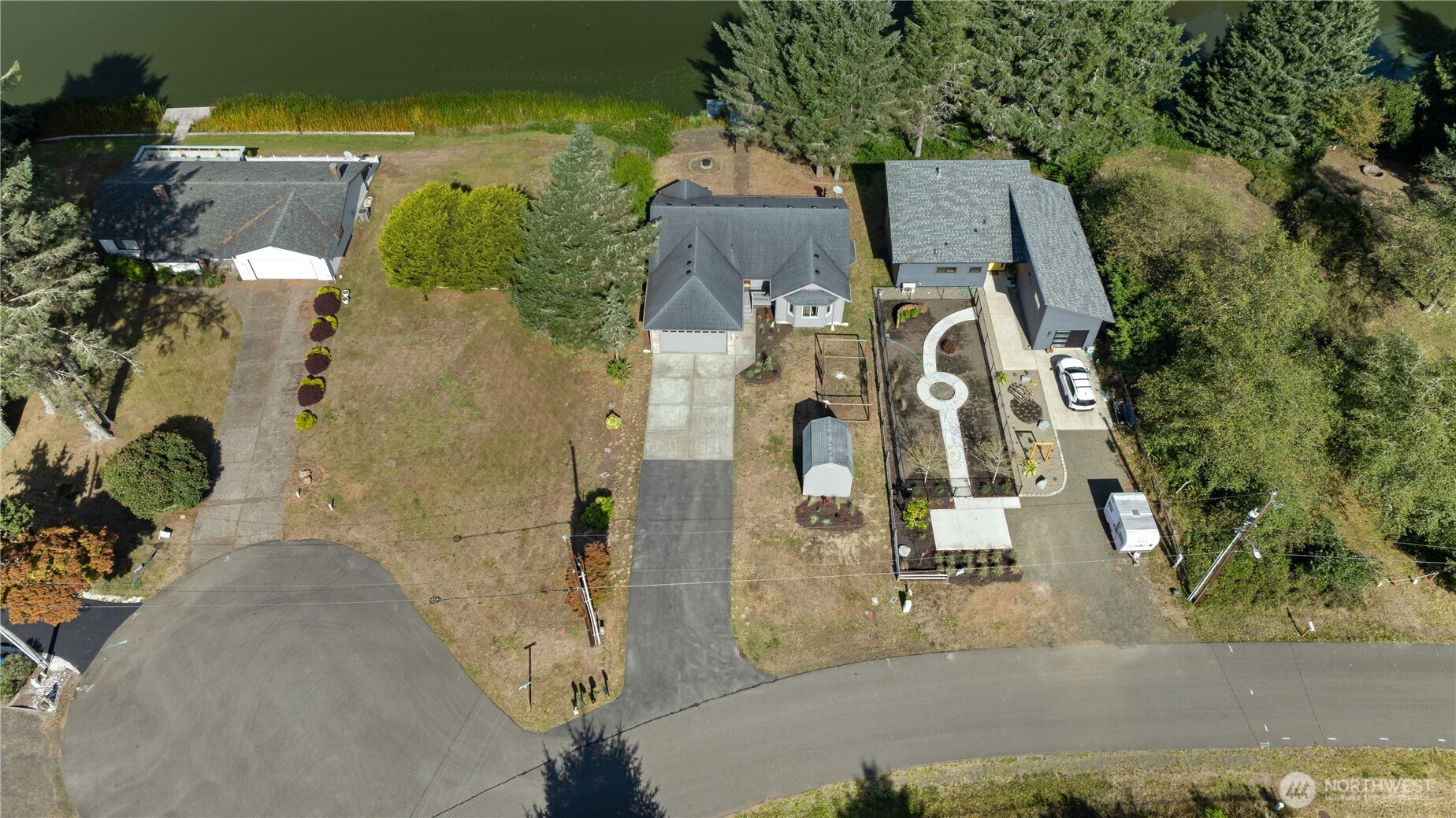 641 Olallie Circle Property Photo 36