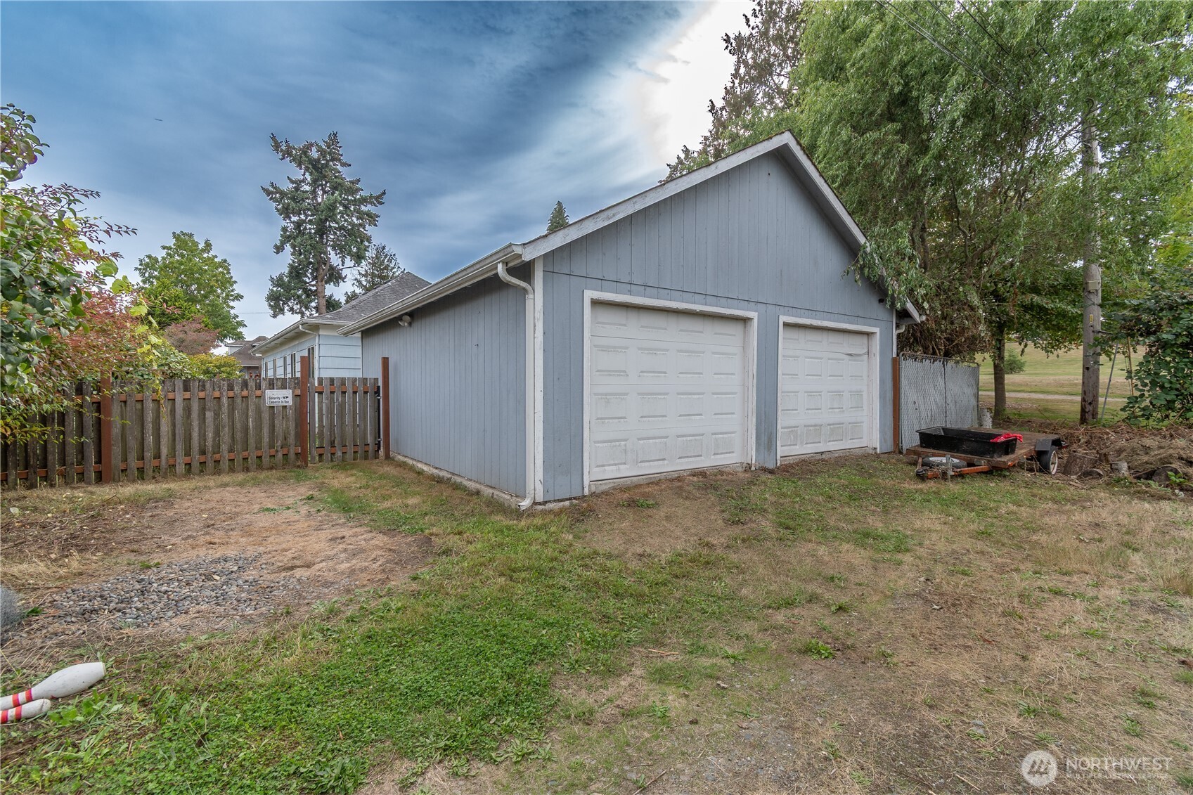 1129 S 61st Street Property Photo 4