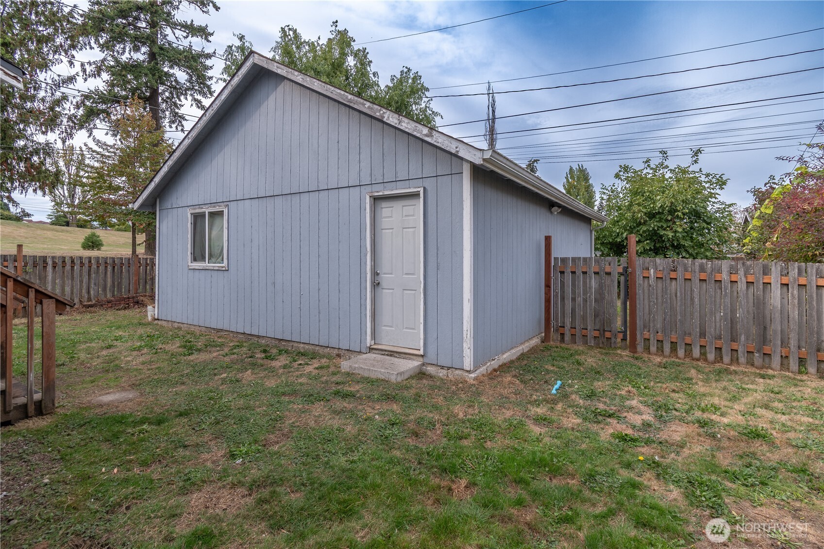 1129 S 61st Street Property Photo 5