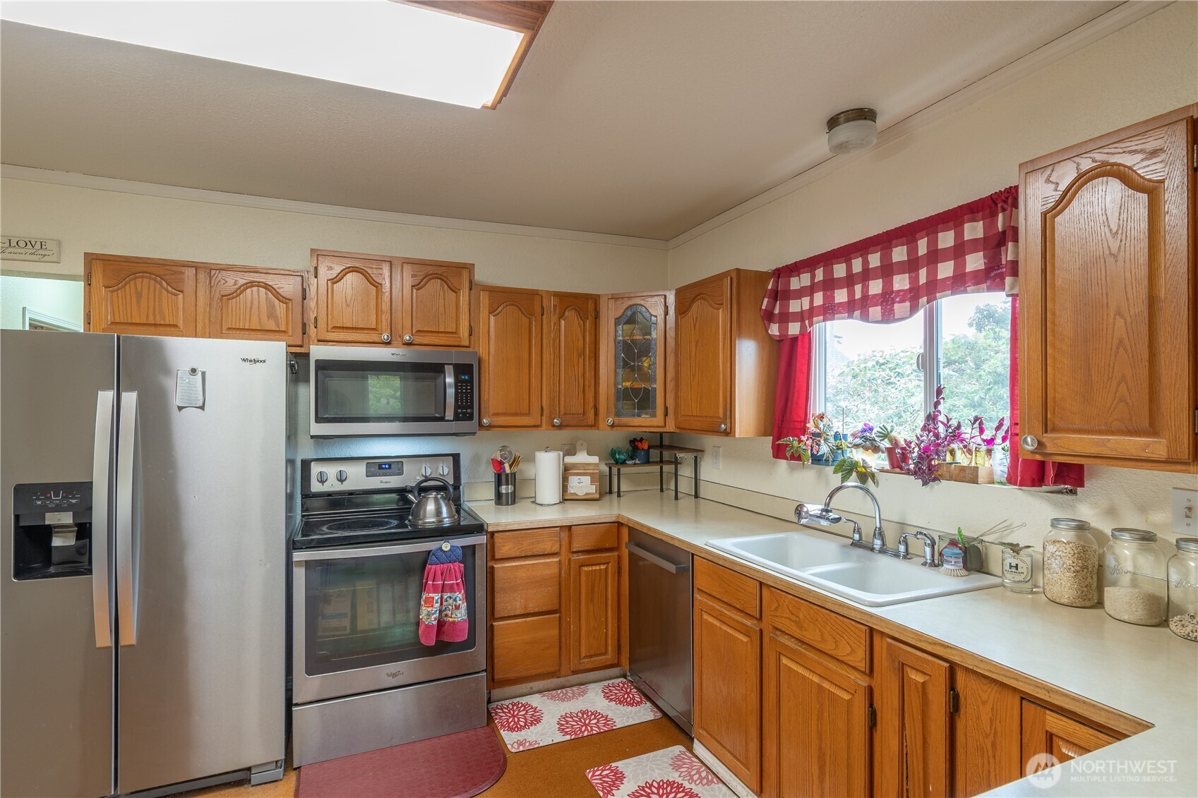 1129 S 61st Street Property Photo 10