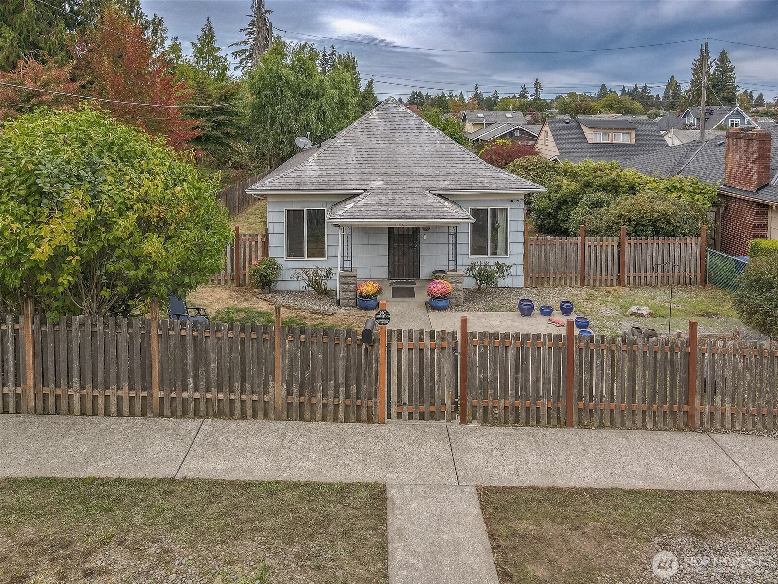 1129 S 61st Street Property Photo 20