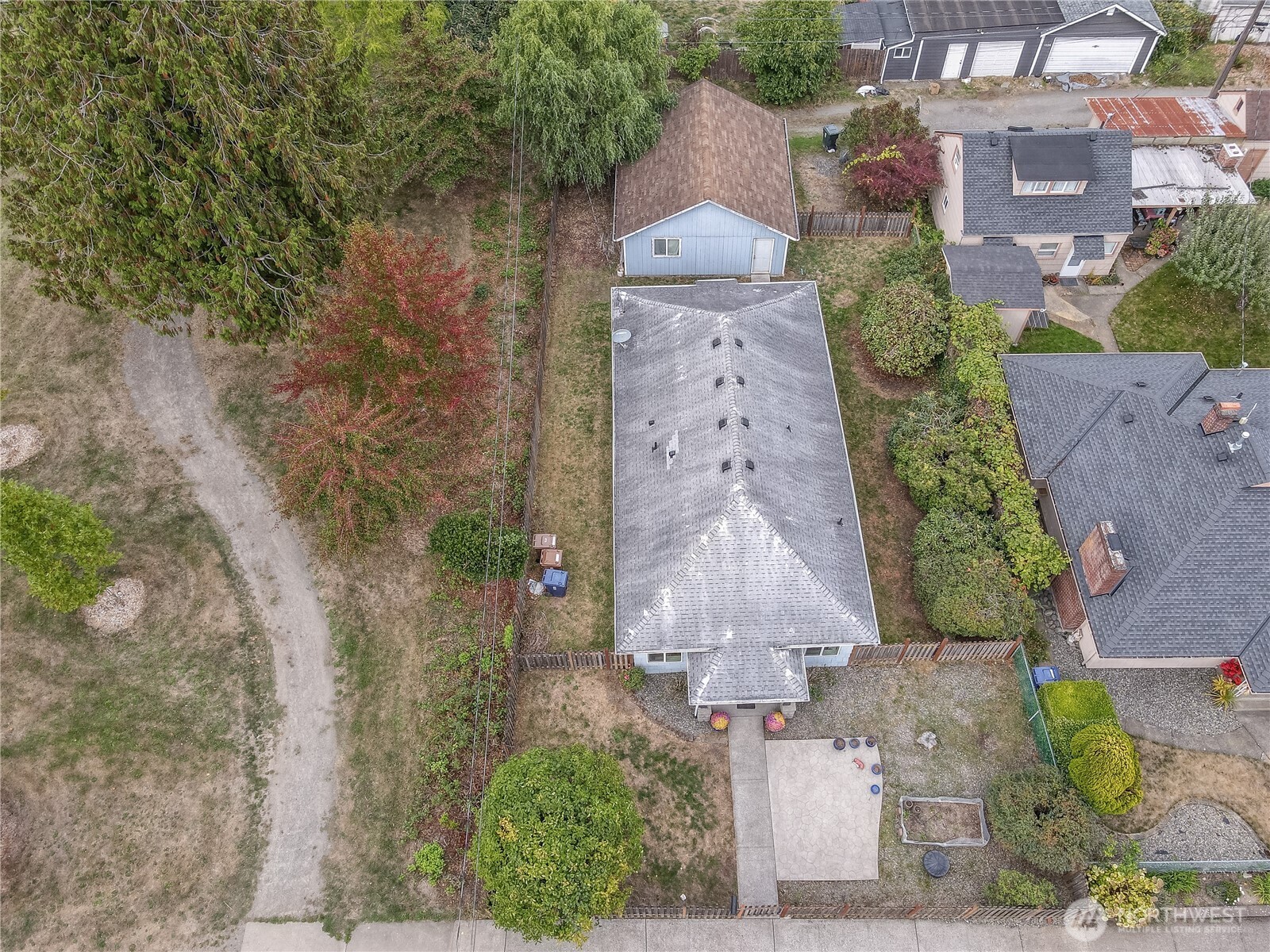 1129 S 61st Street Property Photo 24