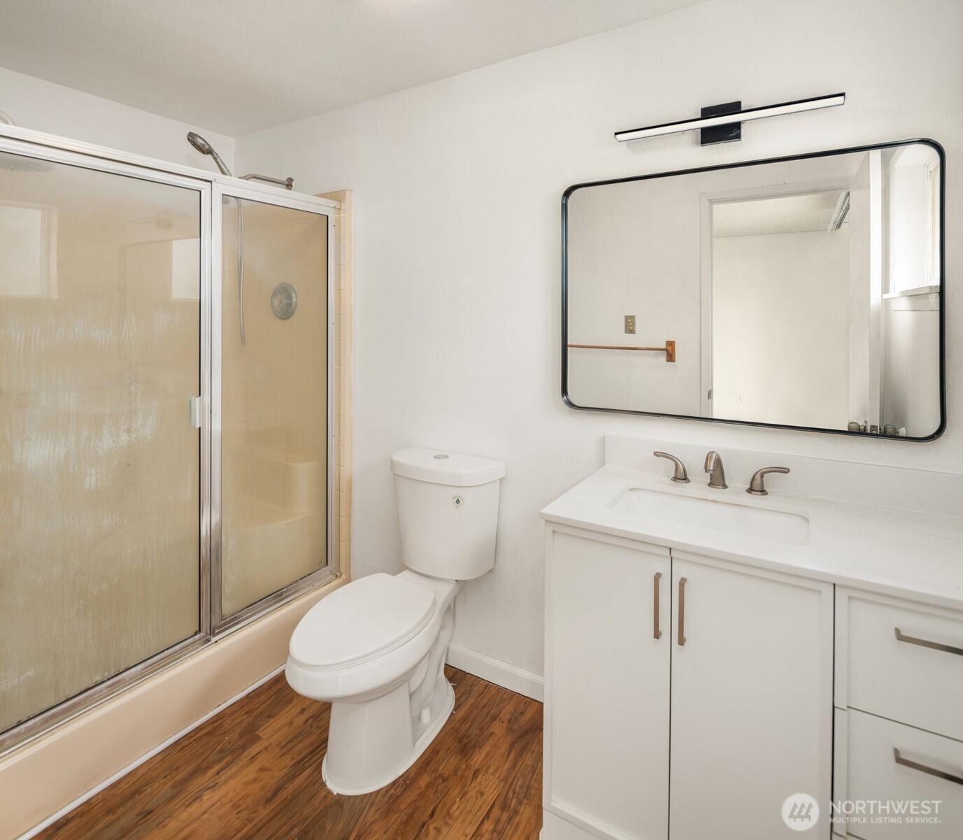 3712 S 175th Street Property Photo 14