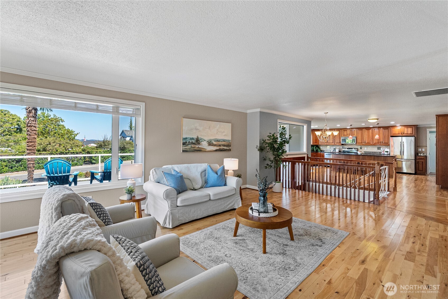 210 Champion Street Property Photo 4