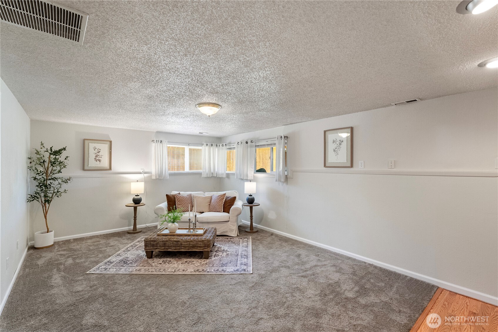 210 Champion Street Property Photo 23