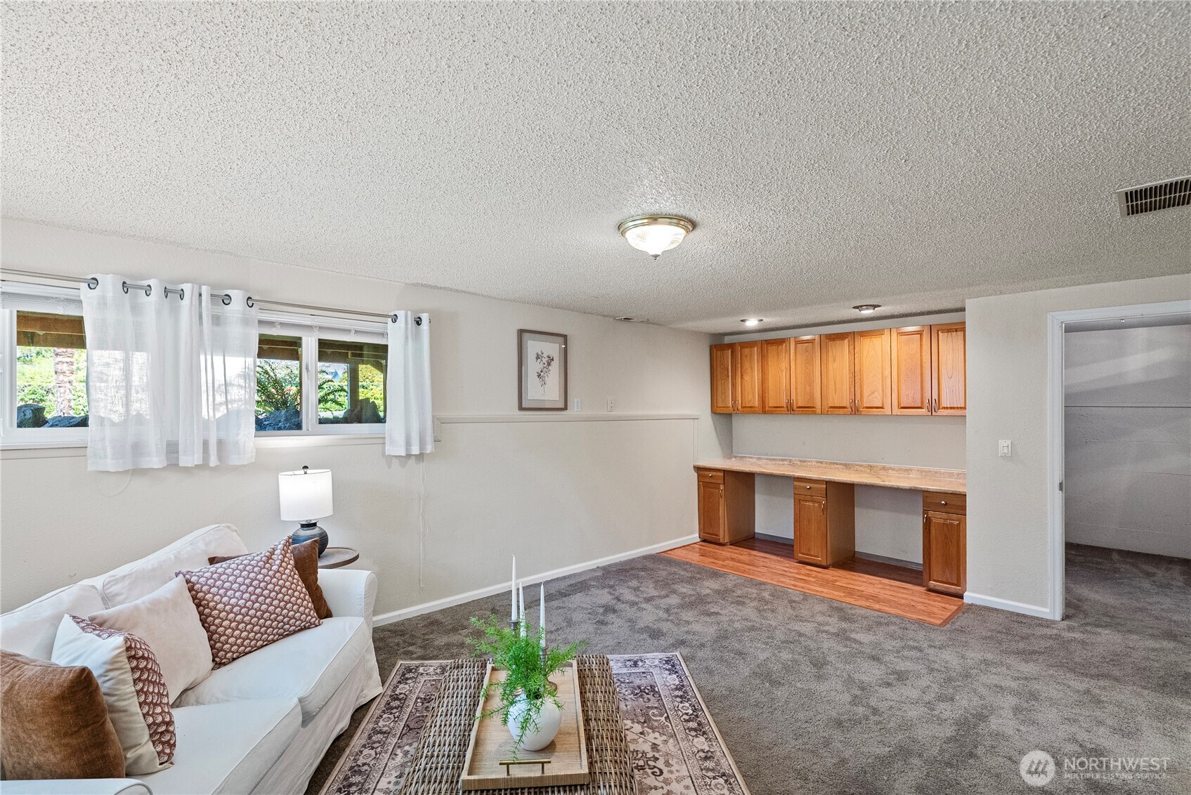 210 Champion Street Property Photo 24