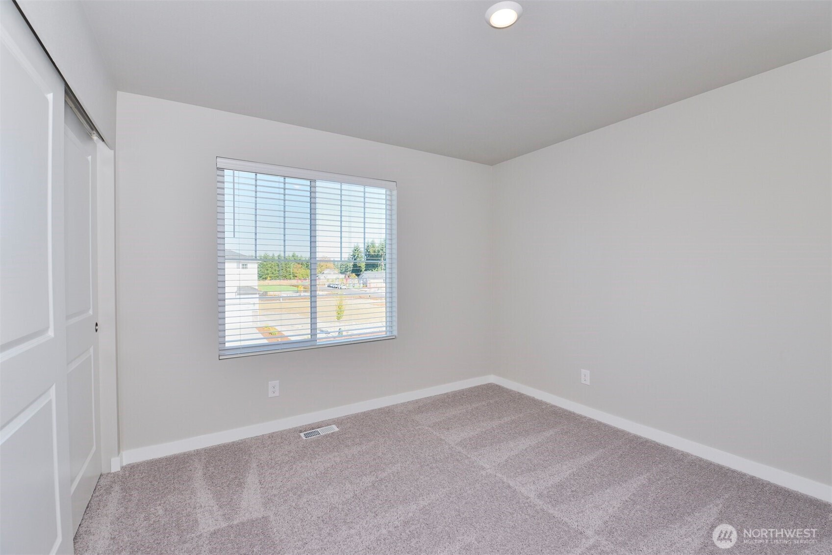 16306 Jenkins Avenue Property Photo 7