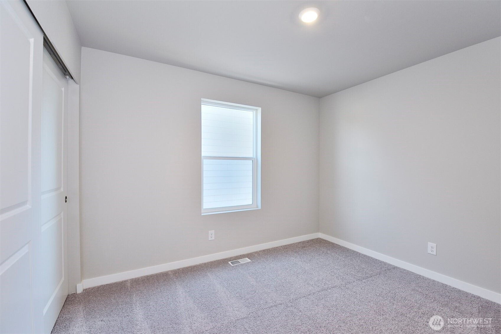16306 Jenkins Avenue Property Photo 9