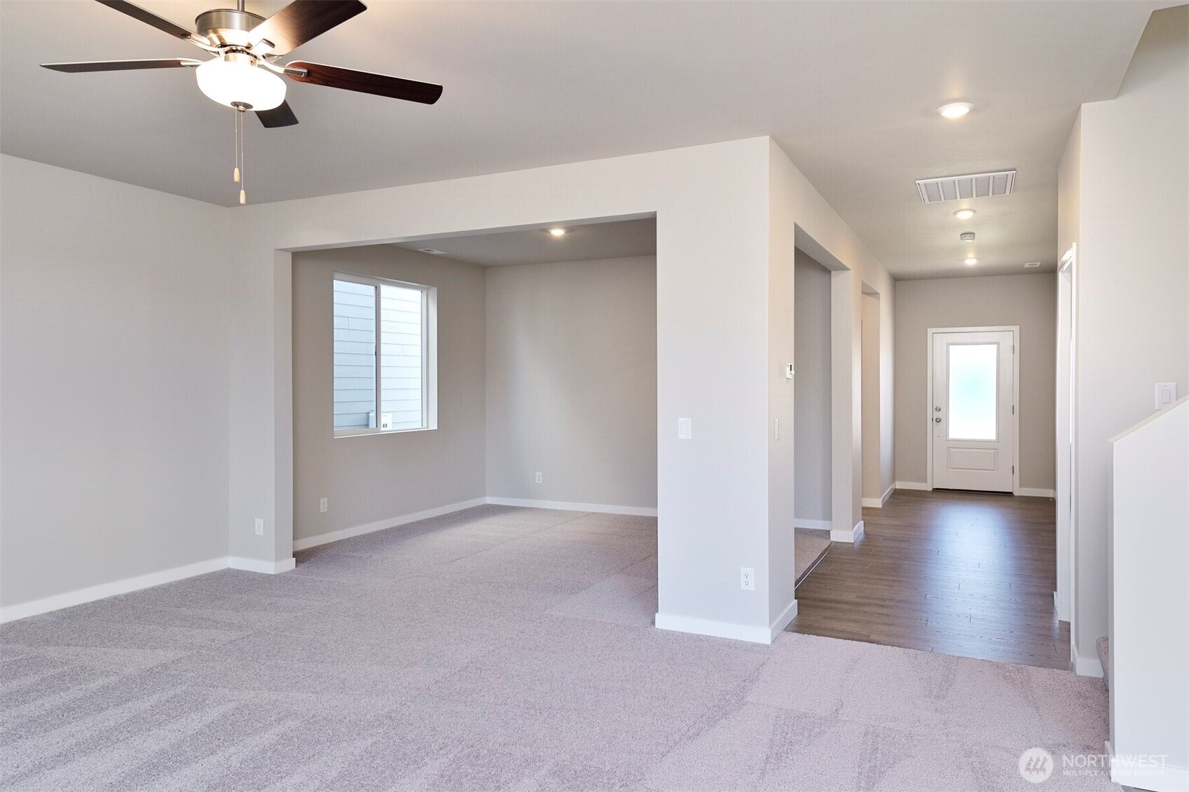 16300 Jenkins Avenue Property Photo 5