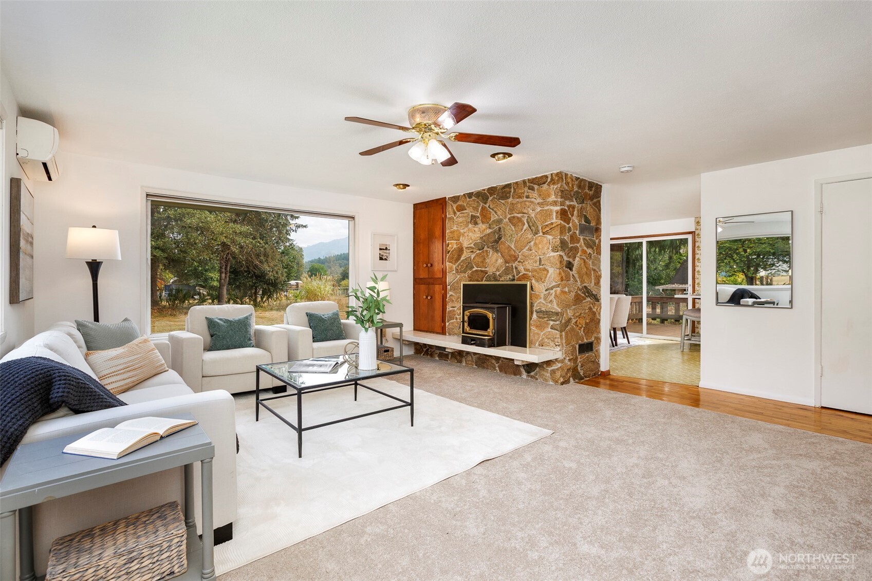 28708 160th Street Property Photo 6