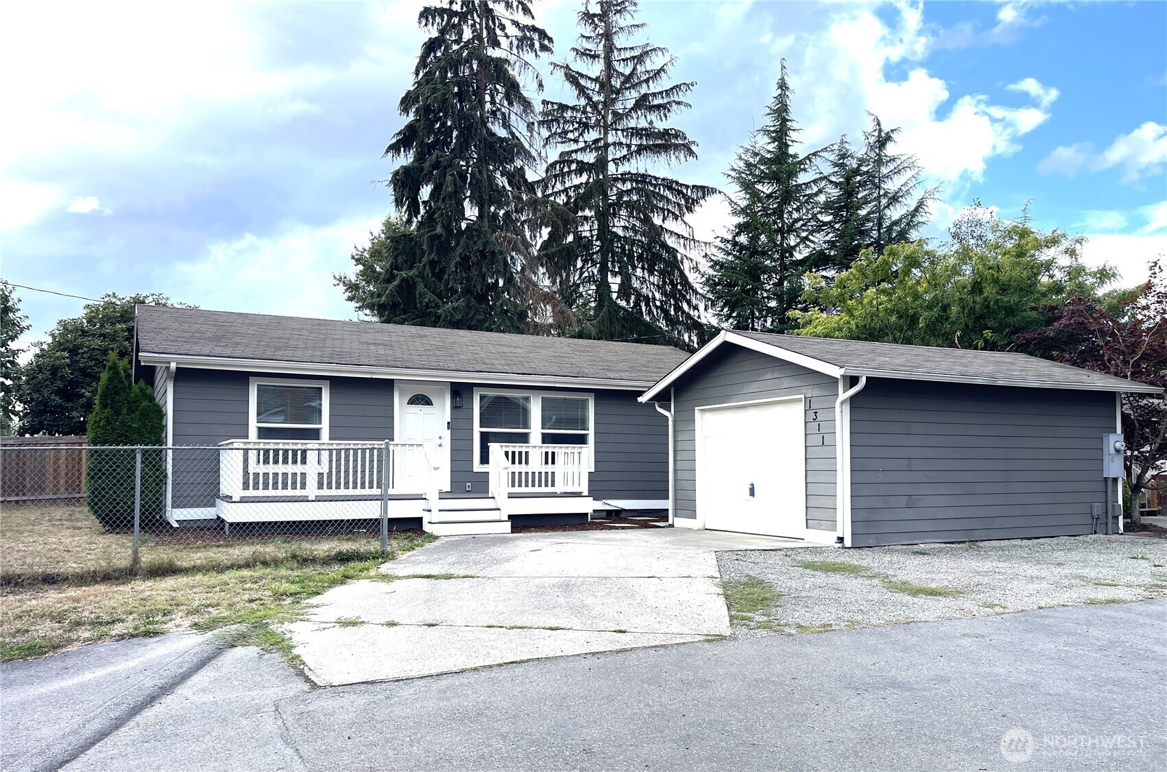 1311 104th Street Property Photo 1