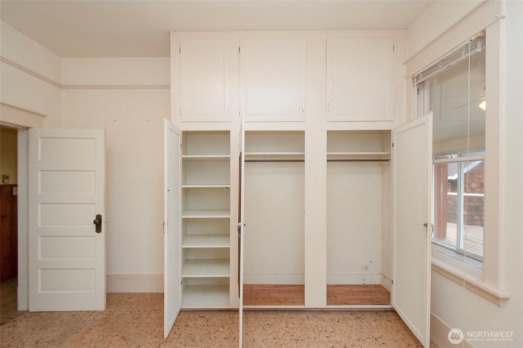 650 N Fifth Avenue Property Photo 11