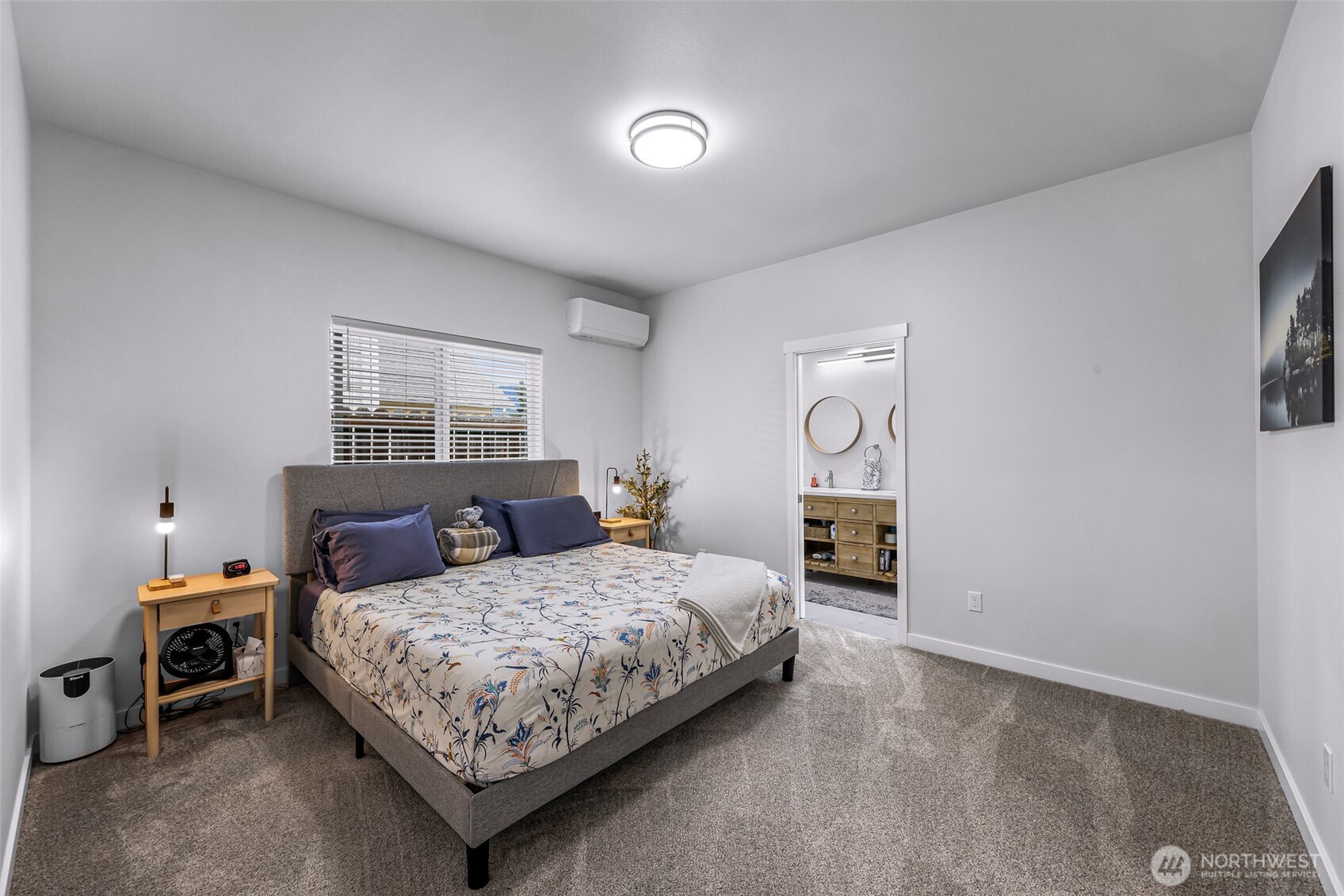 215 Puget Street Property Photo 15