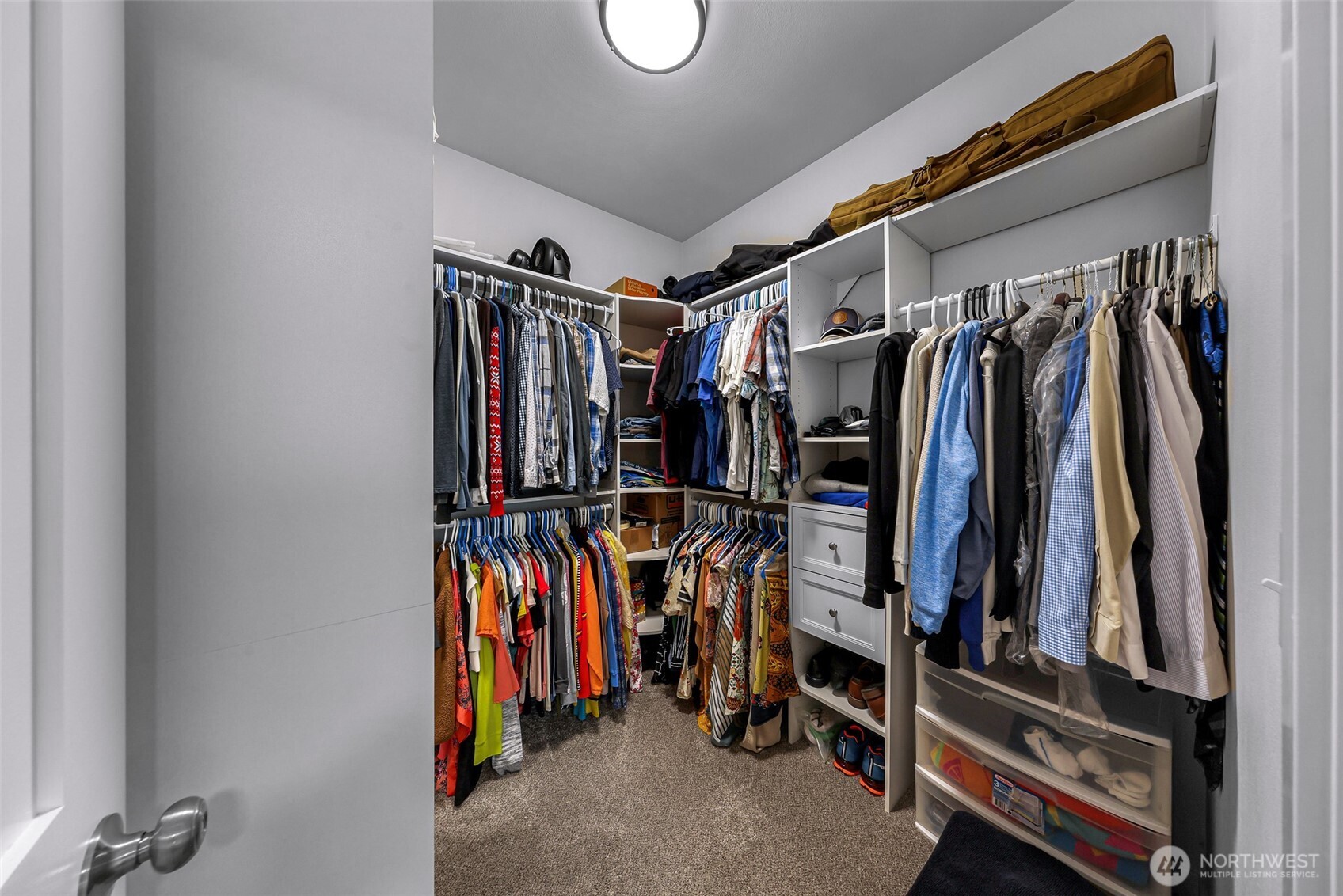 215 Puget Street Property Photo 18