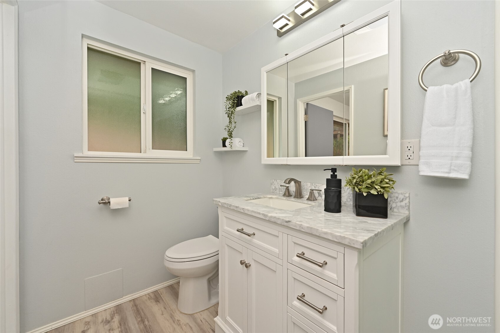 14100 Meridian Drive Property Photo 19