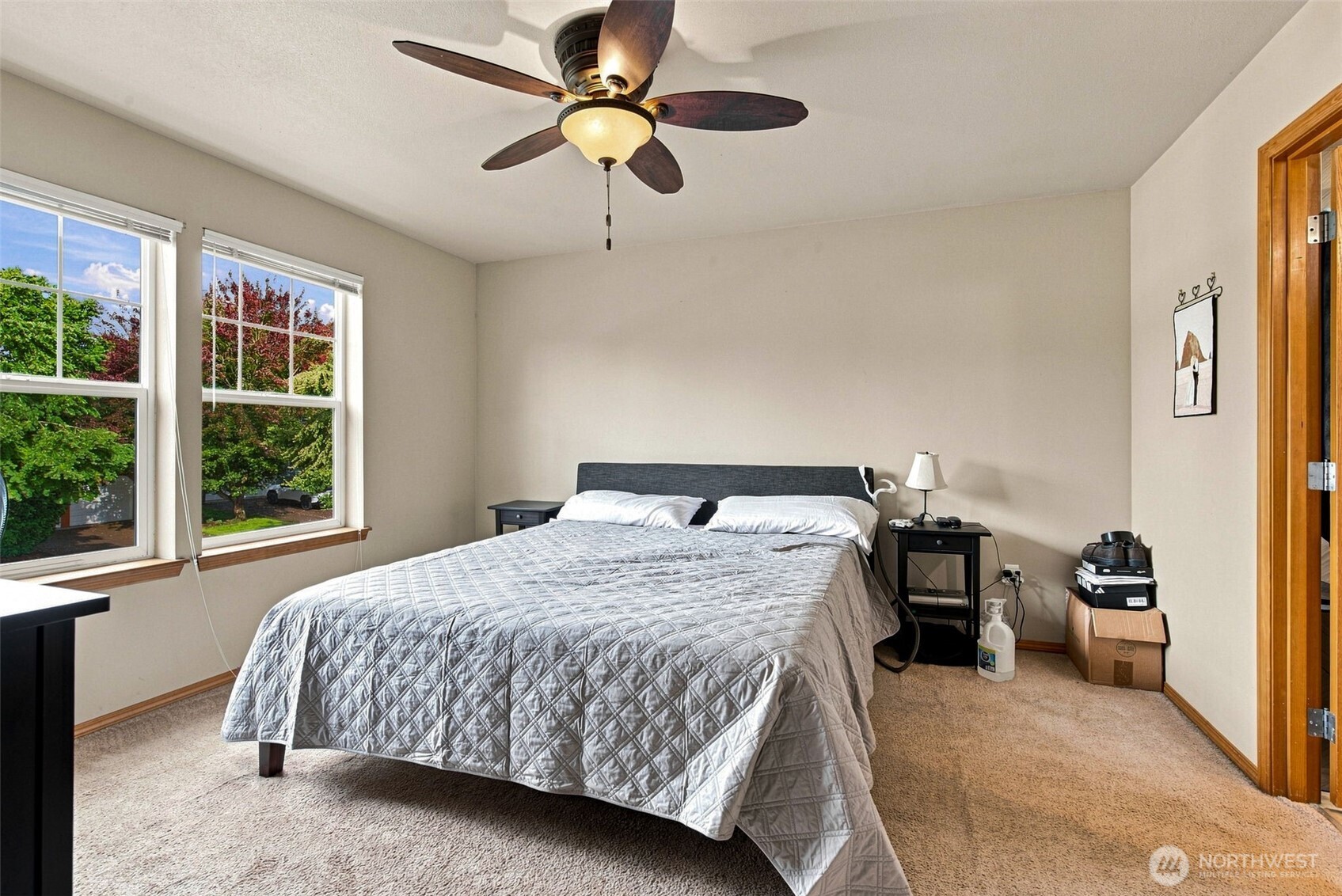 7024 Axis Street Property Photo 13