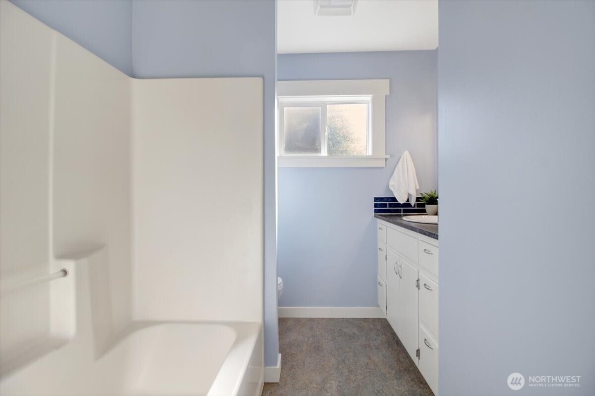 8303 272nd Street Property Photo 25