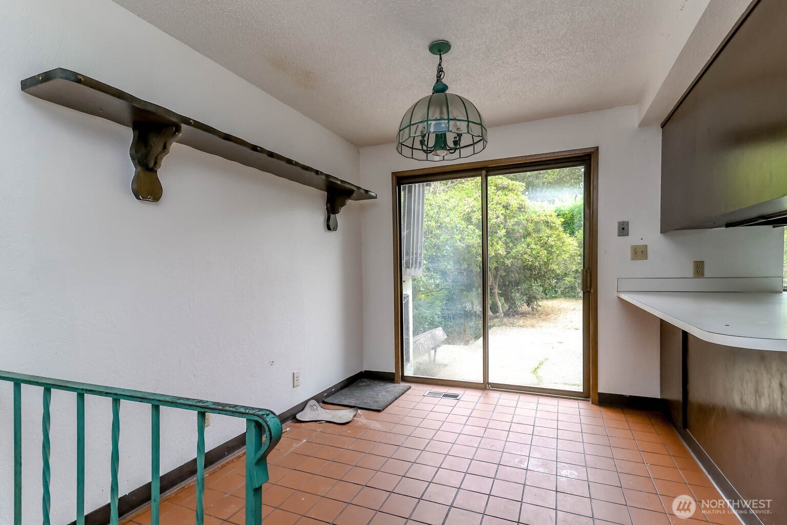 1304 S 286th Street Property Photo 8