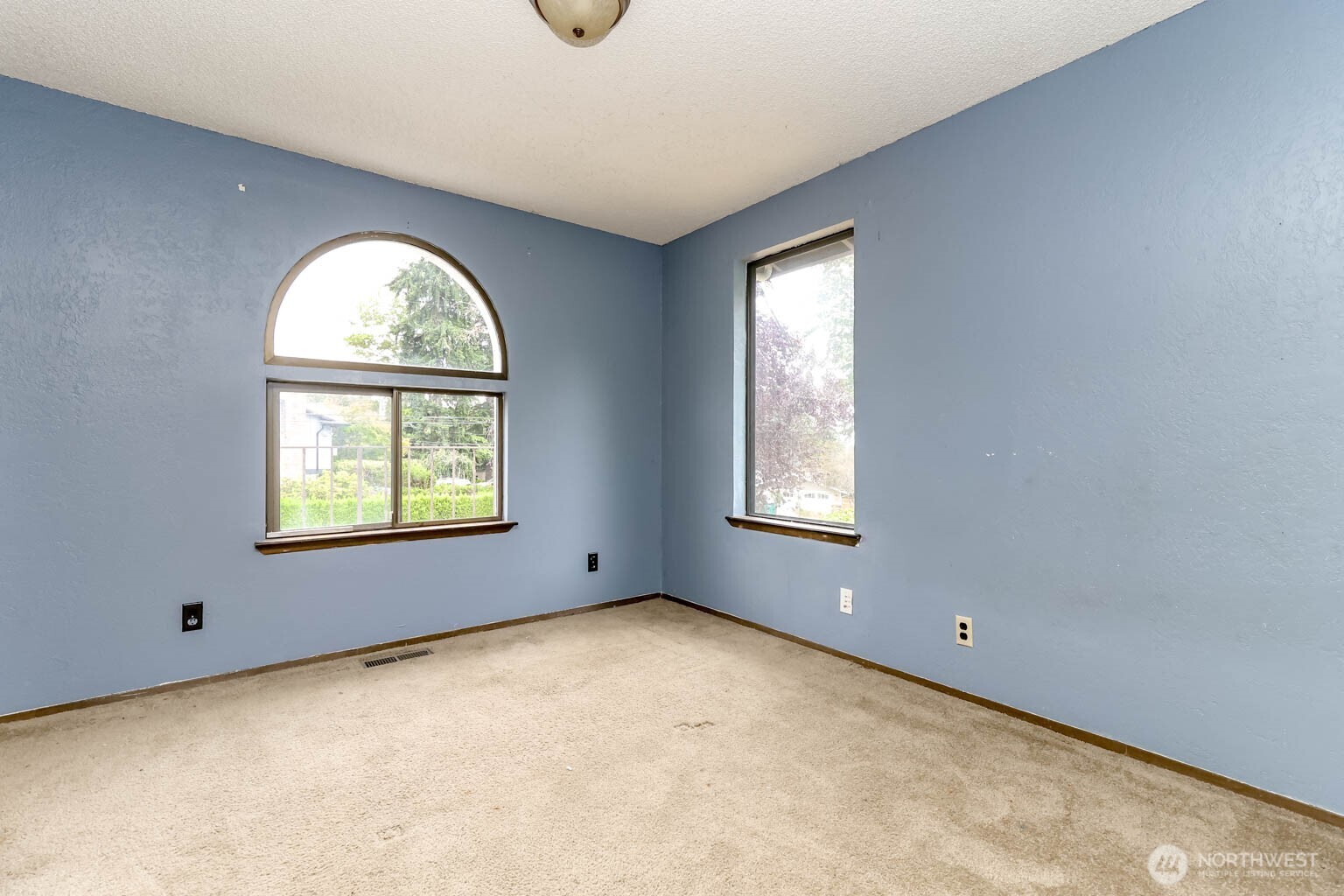 1304 S 286th Street Property Photo 20