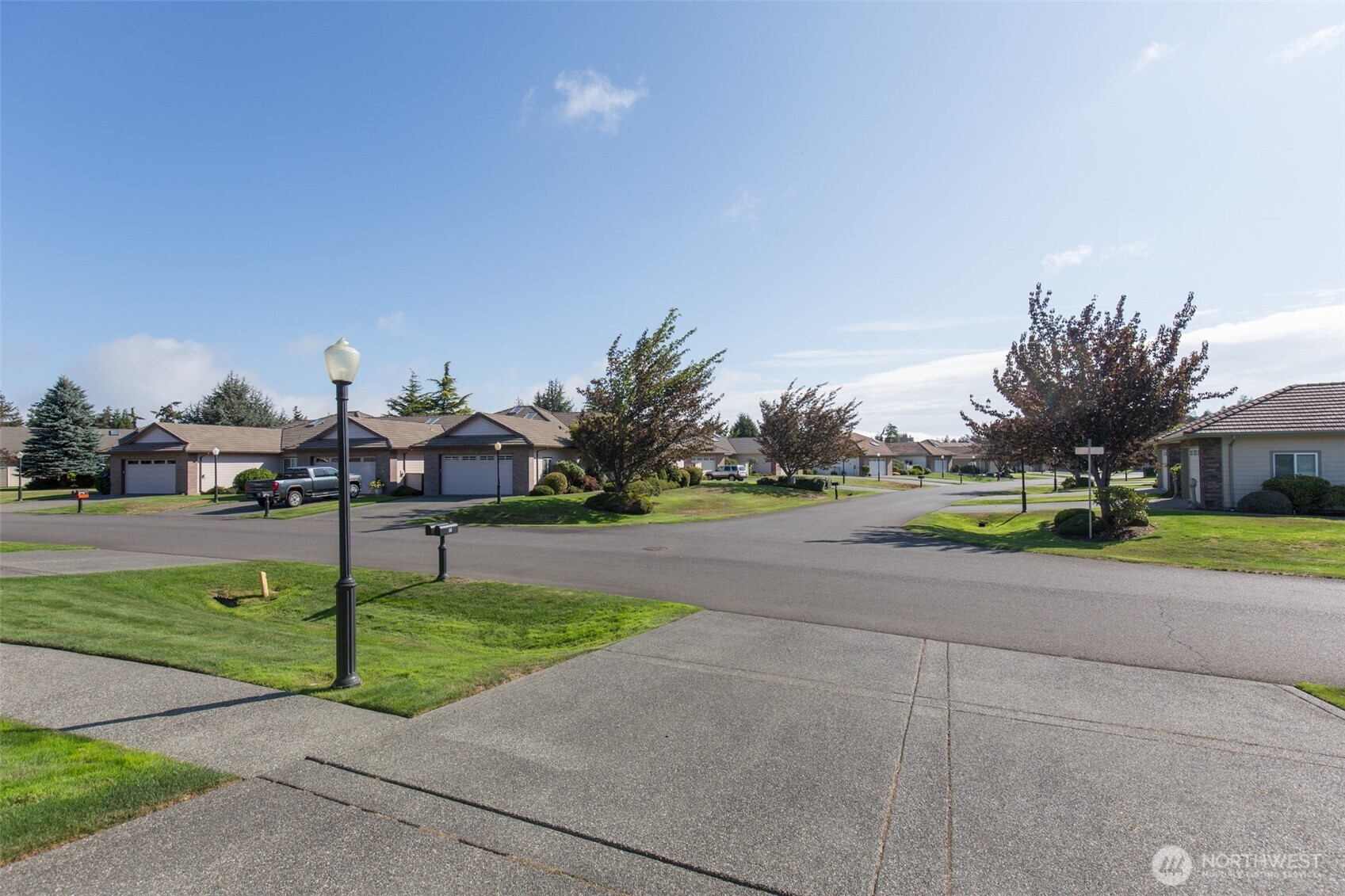 80 Cascadia Loop Property Photo 3