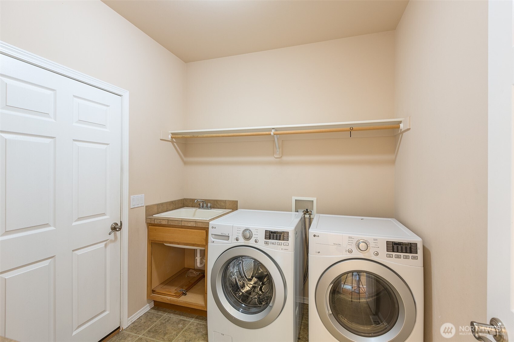 80 Cascadia Loop Property Photo 26