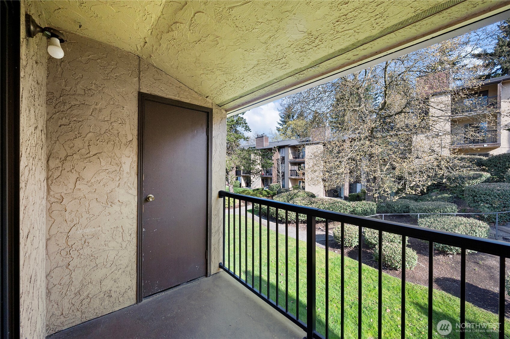 14510 124th Avenue E35 Property Photo 17
