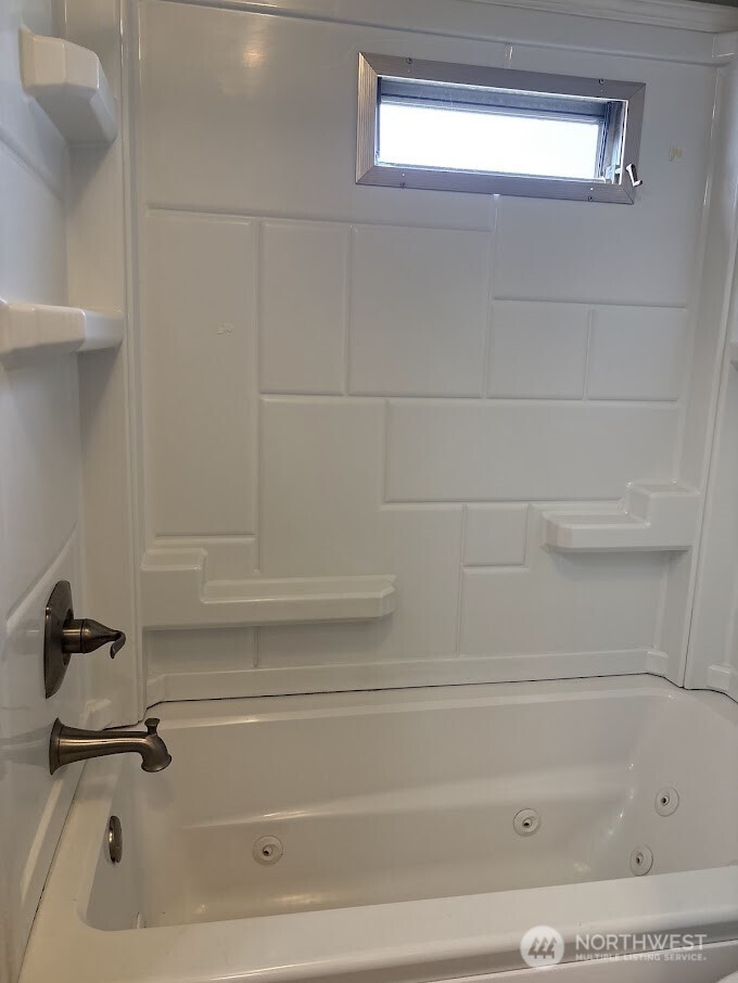 1822 Se Soden Street Property Photo 17