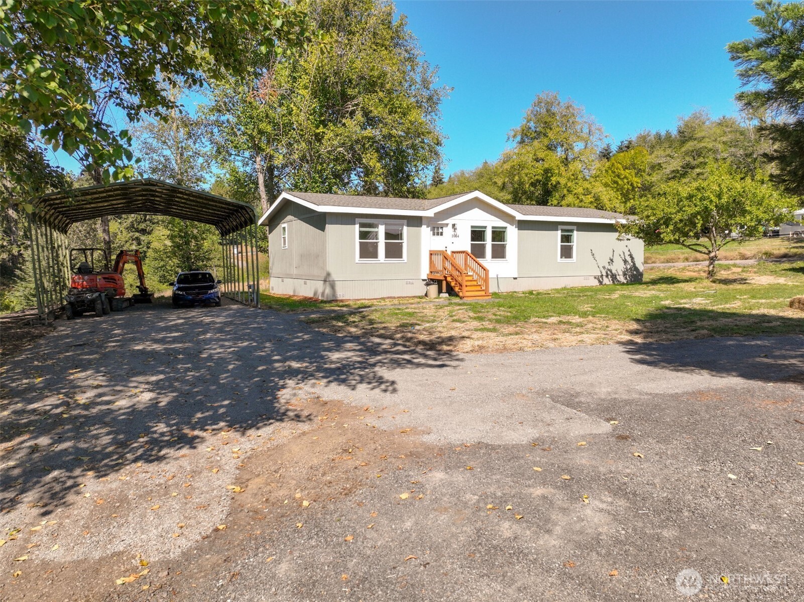 1004 Stella Road Property Photo 16