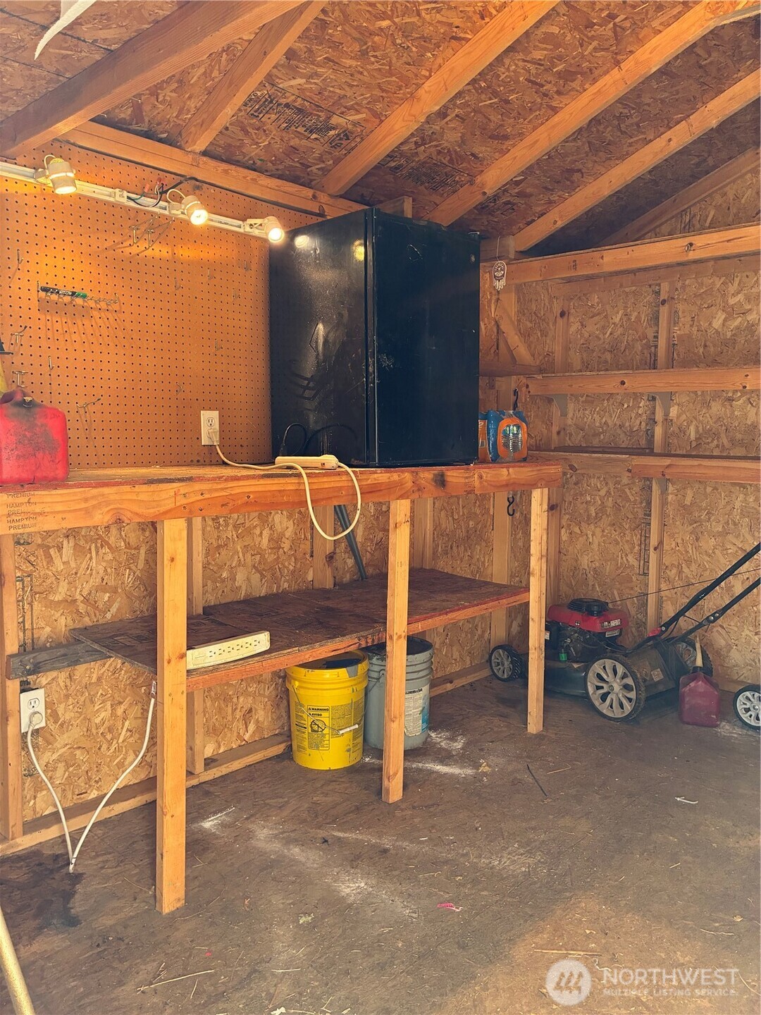 1004 Stella Road Property Photo 16