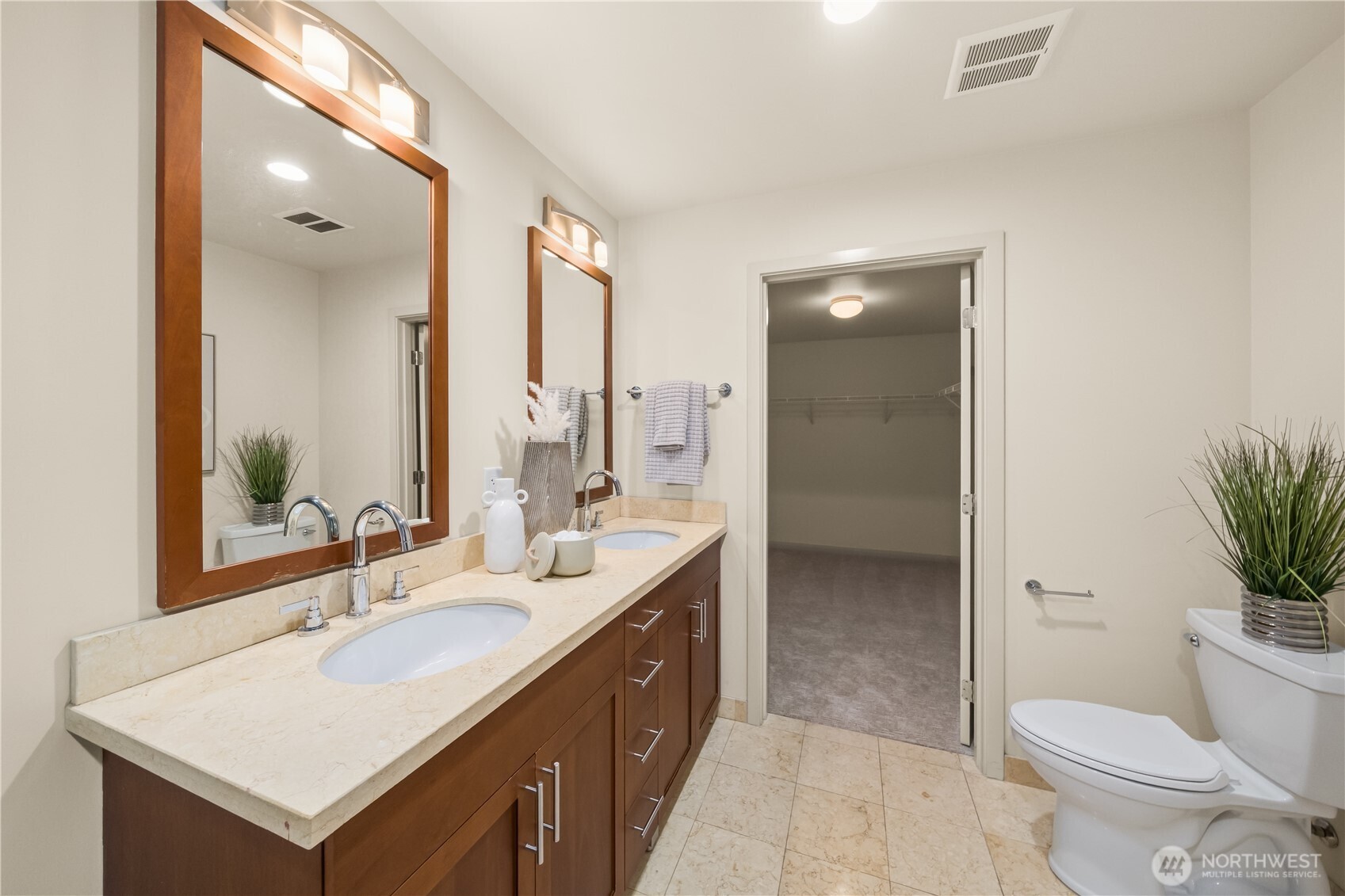 1515 Dock Street 706 Property Photo 18
