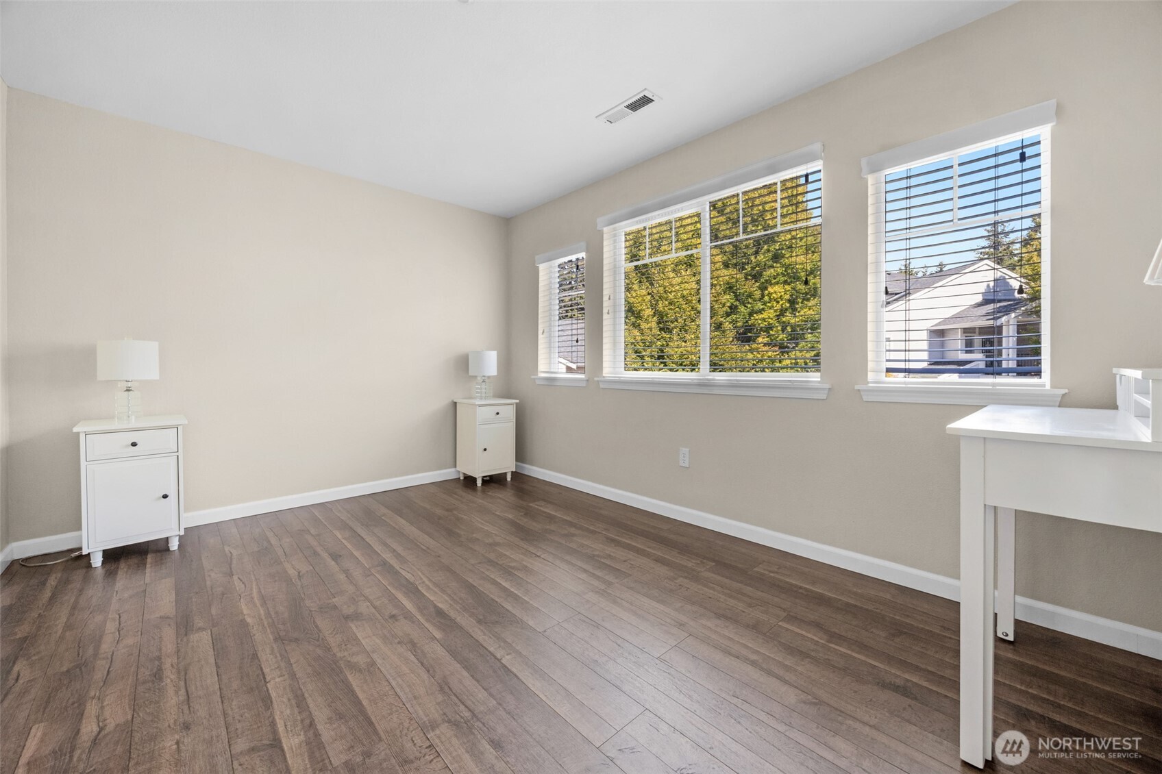 4714 Fairwood Boulevard 601 Property Photo 15