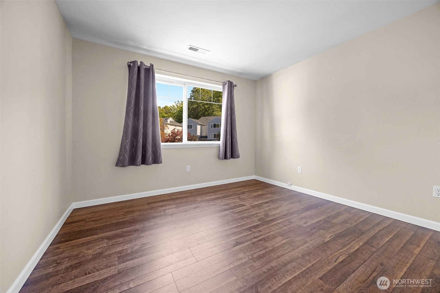 4714 Fairwood Boulevard 601 Property Photo 17