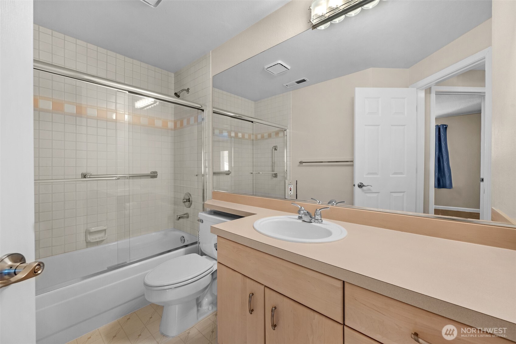 4714 Fairwood Boulevard 601 Property Photo 18