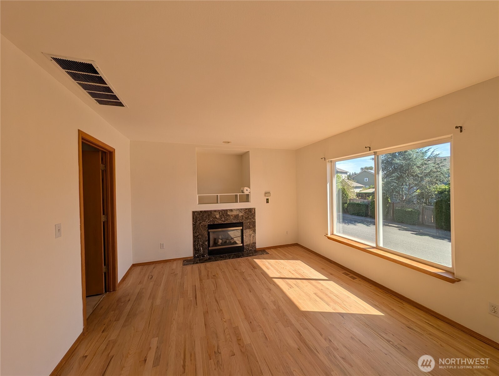 27721 145th Place Property Photo 7