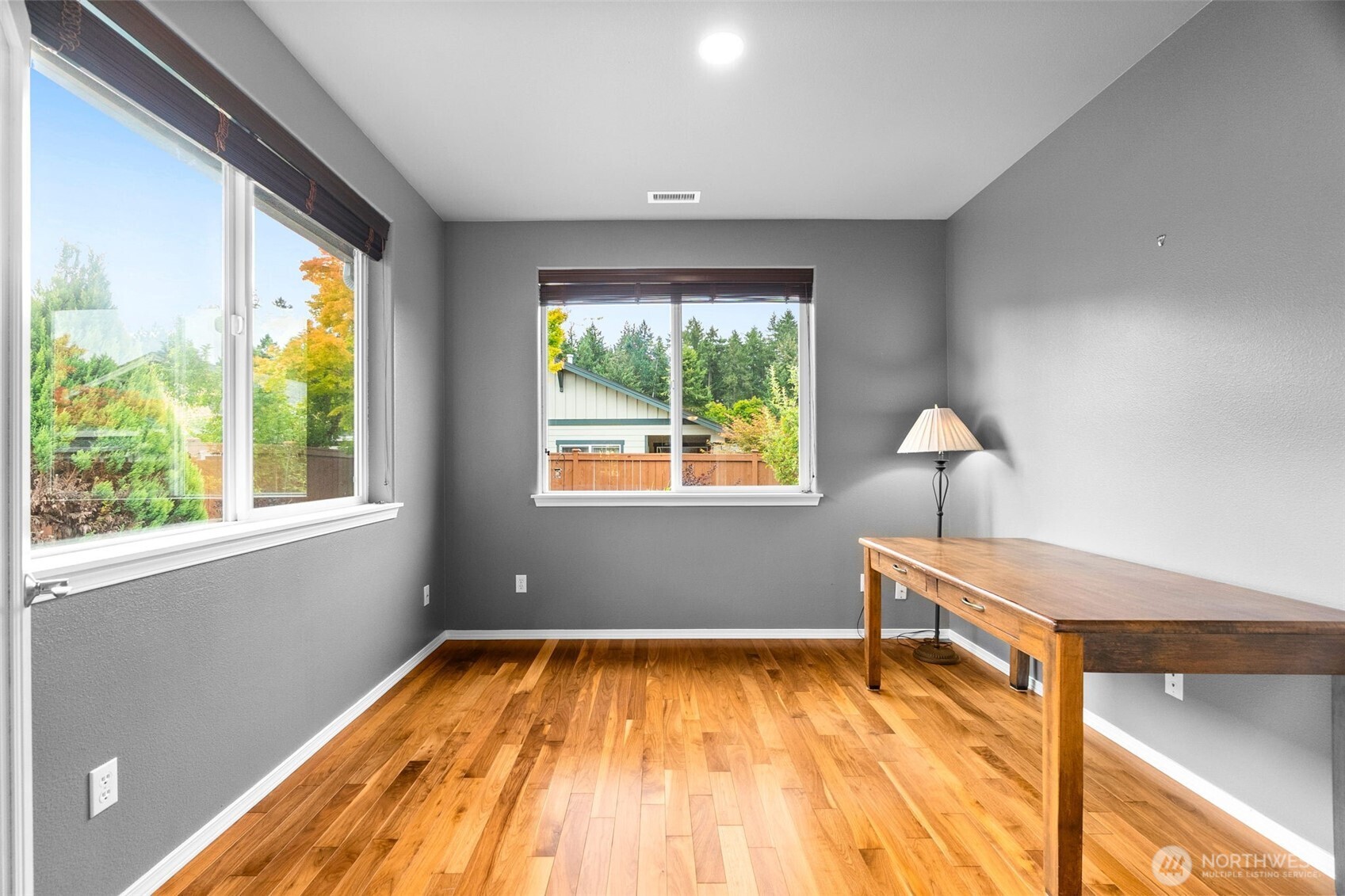 8654 Bainbridge Loop Property Photo 24