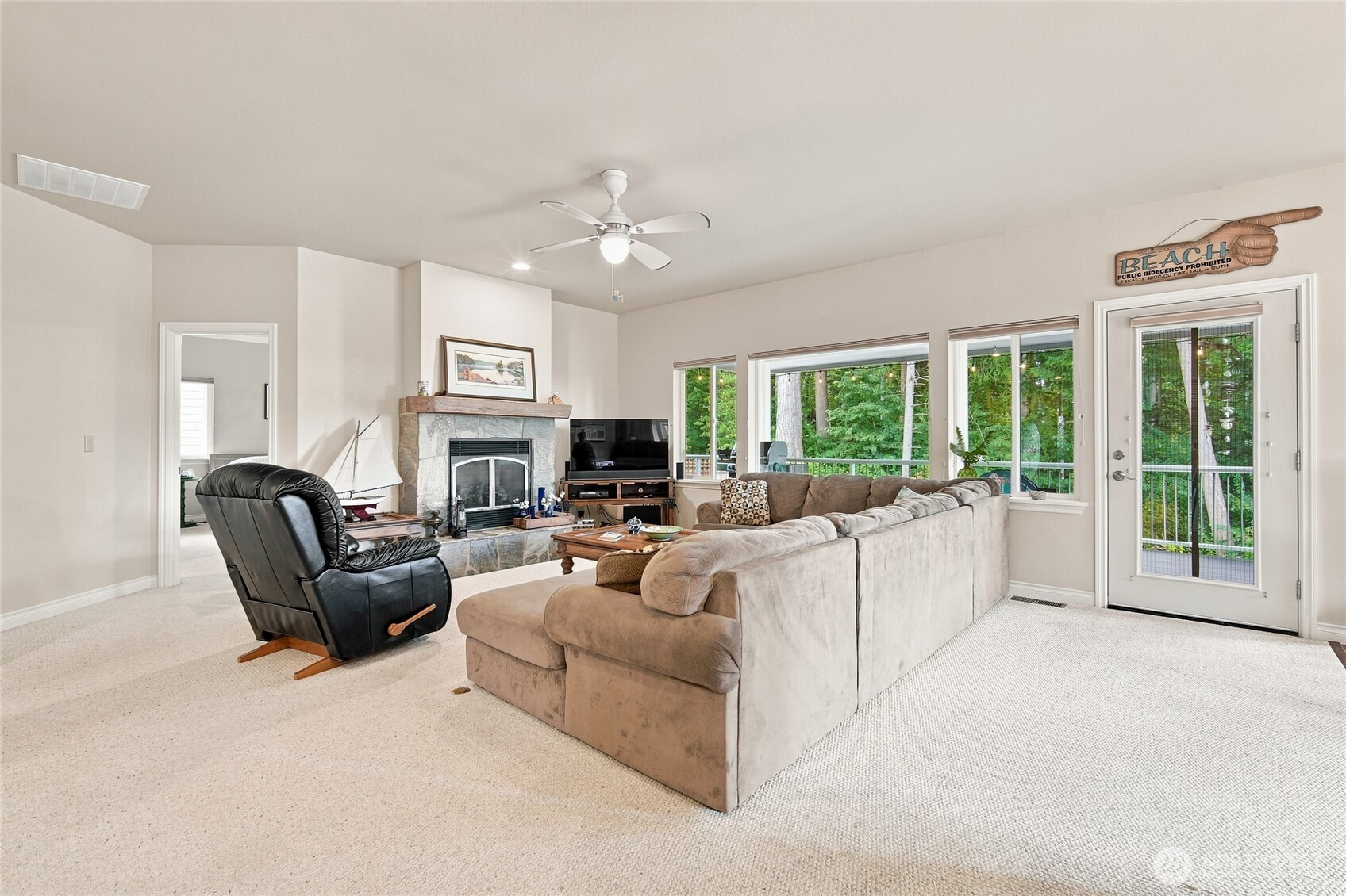 4727 S Golf Course Drive Property Photo 5